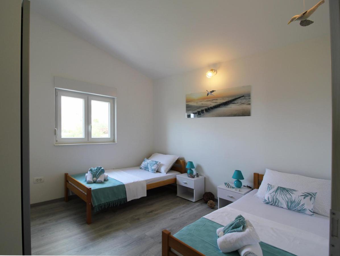 Apartman Cicibella Каштела Экстерьер фото